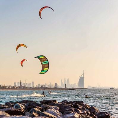 lys-bottom-carousel-2-v2